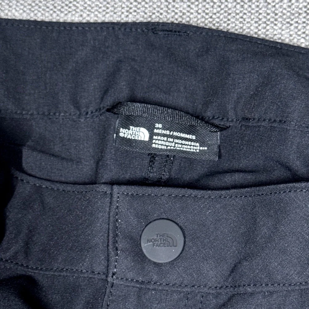 The North Face Retrac Tech III Pants Mens 36x32 Black Lightweight Hiking Outdoor